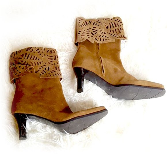 A. Marinelli Aileen leather cut out boots size 7 - Picture 1 of 11